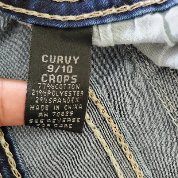 Jean capri's - Picture 4 of 8